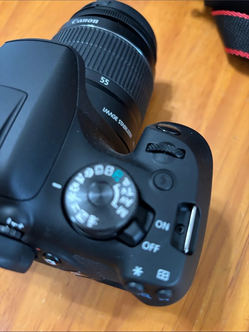 Canon DSLR Camera in Black with 18-55mm Lens